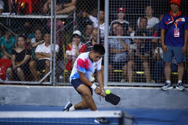 Đánh bại Trương Vinh Hiển, Trịnh Linh Giang giành "cú đúp" vô địch giải pickleball quốc gia 2024 - Ảnh 2.